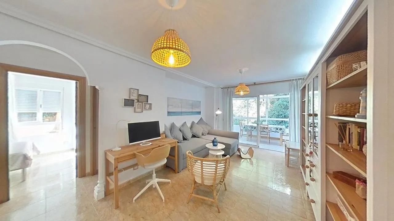 Ubicación perfecta! A 100 metros de la playa! Apartamento Benalmádena